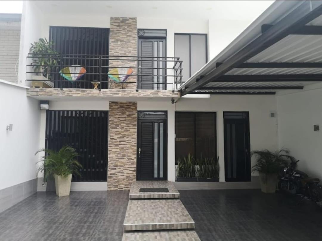 Cali Home Exterior photo